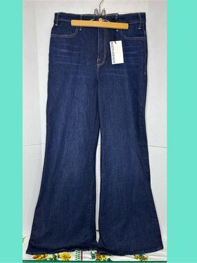 Bootlegger Women's 29W 32L Dark Blue Wash Wide Leg Flare Jeans High-Rise